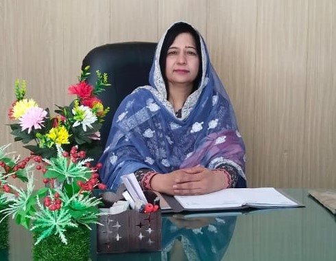 Farhat Naz Principal