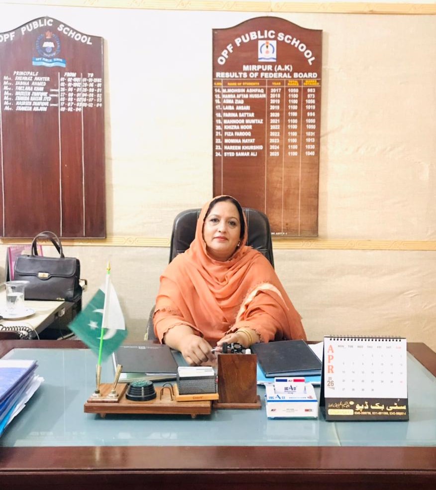 Mrs Fehmida Naeem