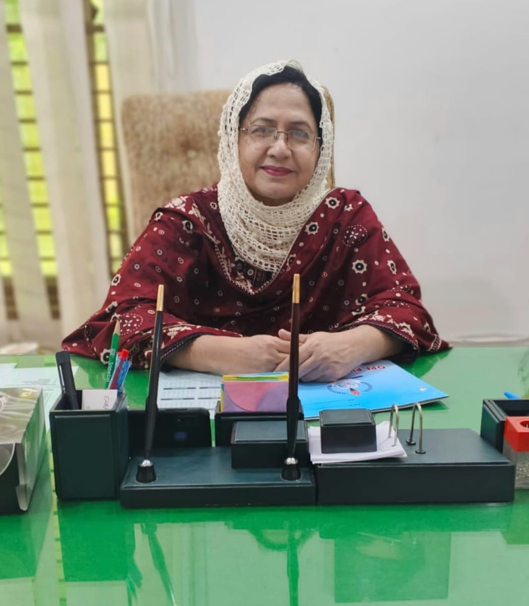 Ms. Samina Amir