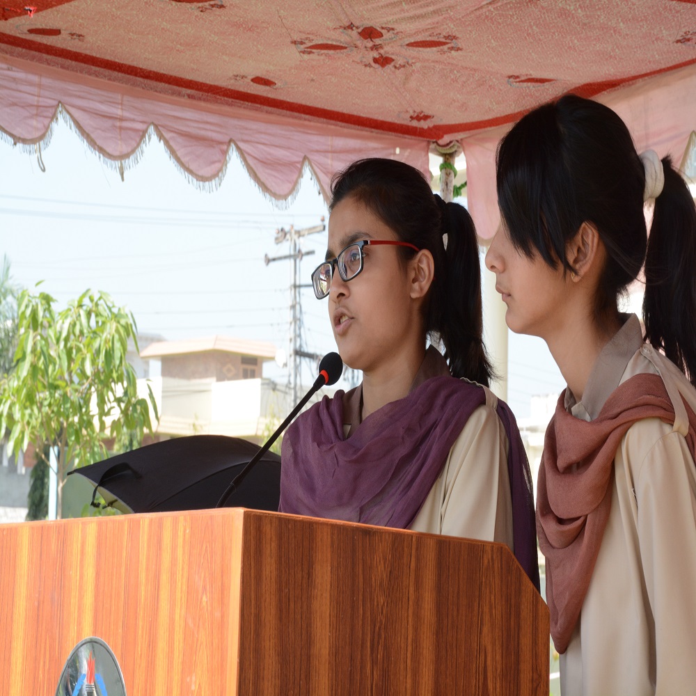 Students Of Opf Girls College 